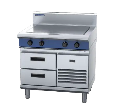 Blue Seal Evolution Series E57-RB - 900mm Electric Solid Top - Refrigerated Base