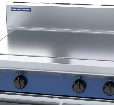 Blue Seal Evolution Series E57-RB - 900mm Electric Solid Top - Refrigerated Base
