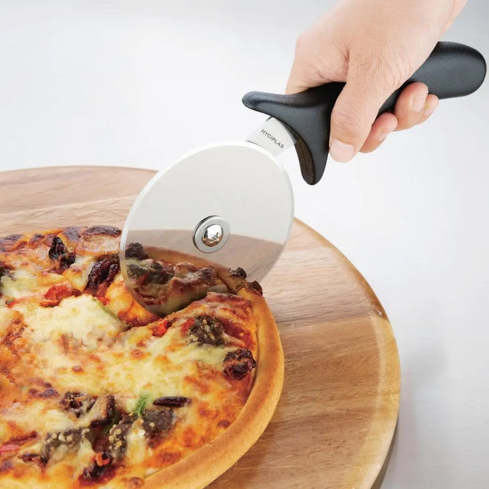Hygiplas Pizza Wheel Black 100mm  Pizza Cutters