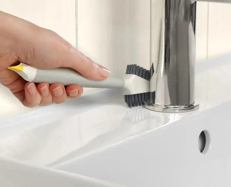Joseph Joseph CleanTech 3-in-1 detail cleaning brush  Brooms & Brushes