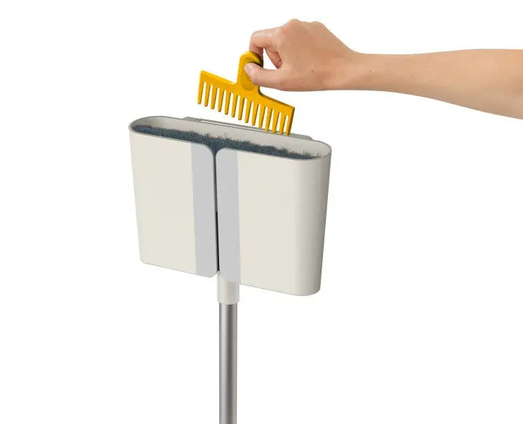 Joseph Joseph CleanTech Wall-Mounted Broom