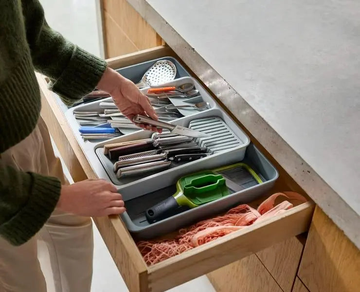 Joseph Joseph DrawerStore™ Expanding Tray/ Knife Block