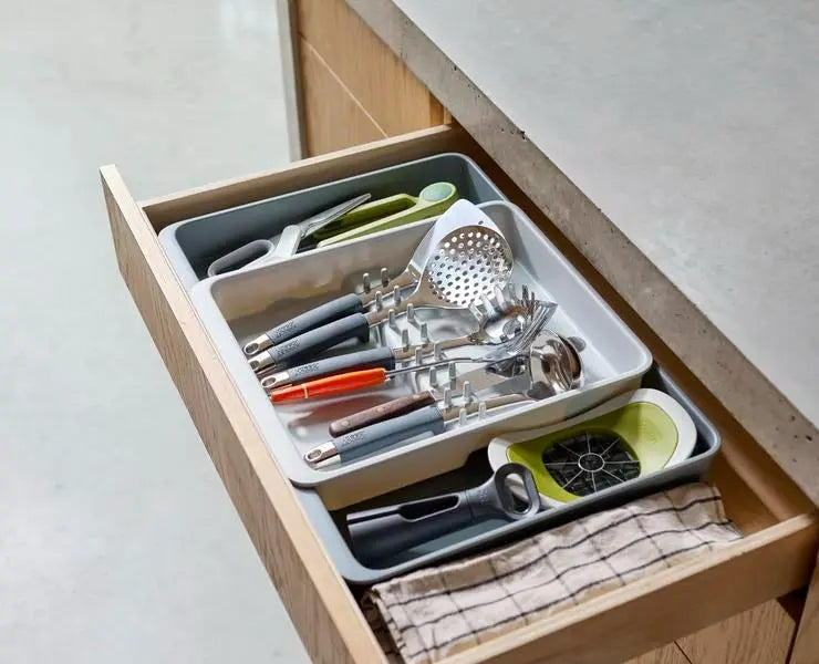 Joseph Joseph DrawerStore™ Expanding Utensil Tray