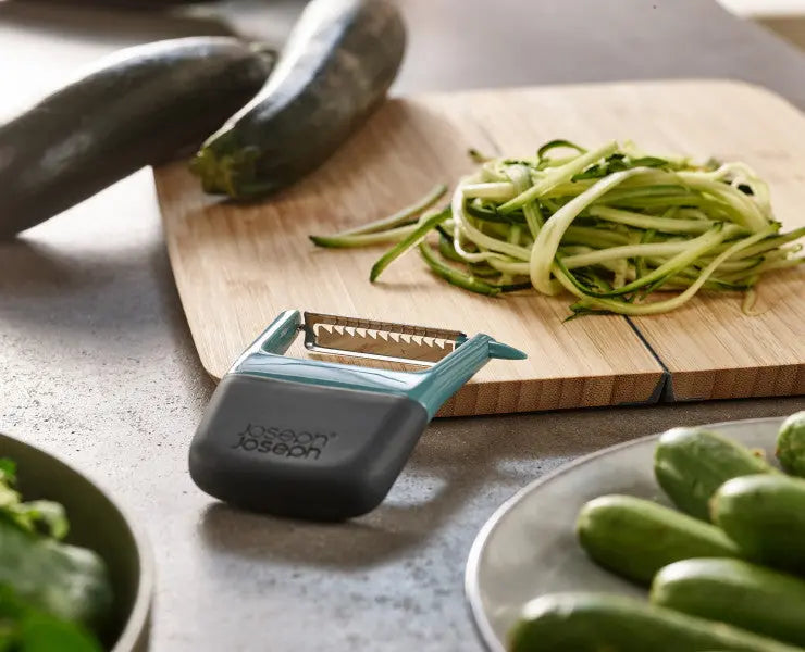Joseph Joseph Duo Julienne Peeler  Peelers