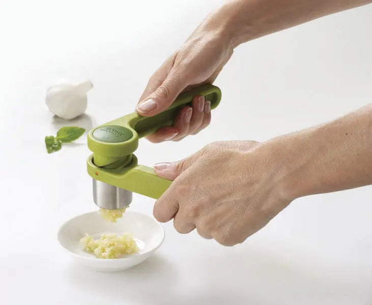 Joseph Joseph Helix Garlic Press  Garlic Presses