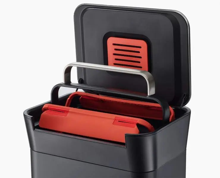 Joseph Joseph Titan 30 (Carbon Black)