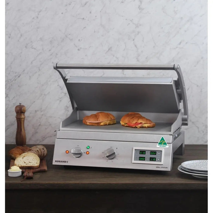 Roband 8 Slice Grill Station Smooth Plate with Electronic Timer 15 Amp