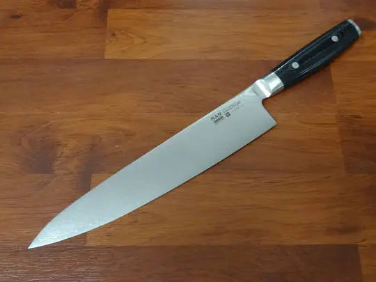 Yaxell RAN PLUS Japanese Damascus Chef’s Knife 240mm 