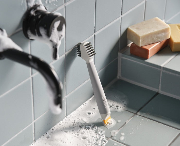 Joseph Joseph CleanTech 3-in-1 detail cleaning brush